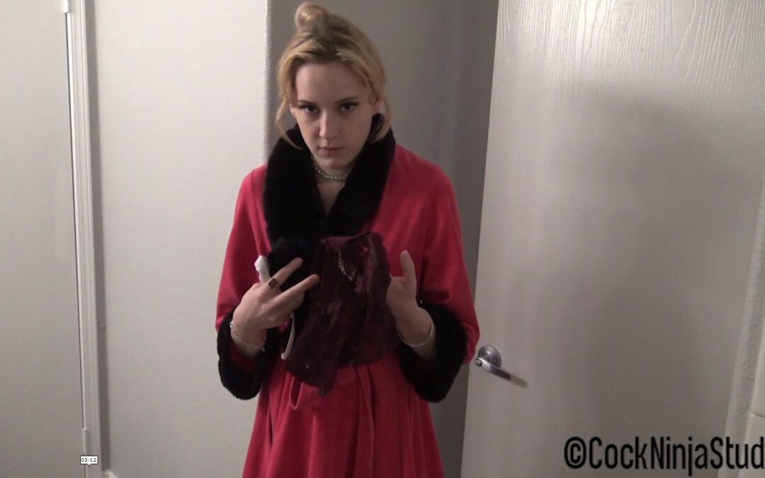 My Step Sister’s Panties Smell FINE – Smartykat314